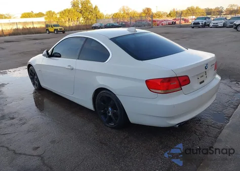 2007 BMW 328Xi из США, поврежденный, VIN WBAWV53597P077335